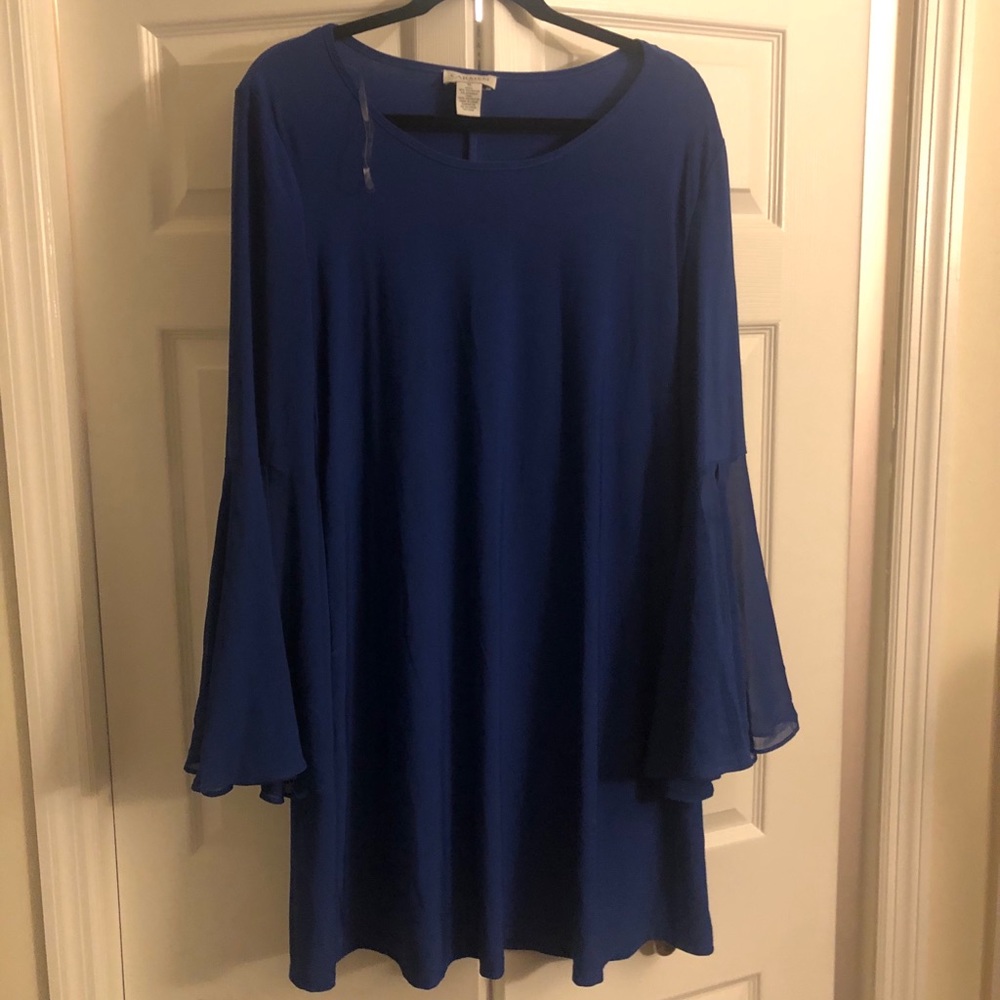 Blue dress